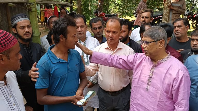 ‎যারা নাশকতা করবে তাদের বাংলাদেশের রাজনীতিতে আর কোন ঠাঁই হবে না  —–আযম খান  ‎