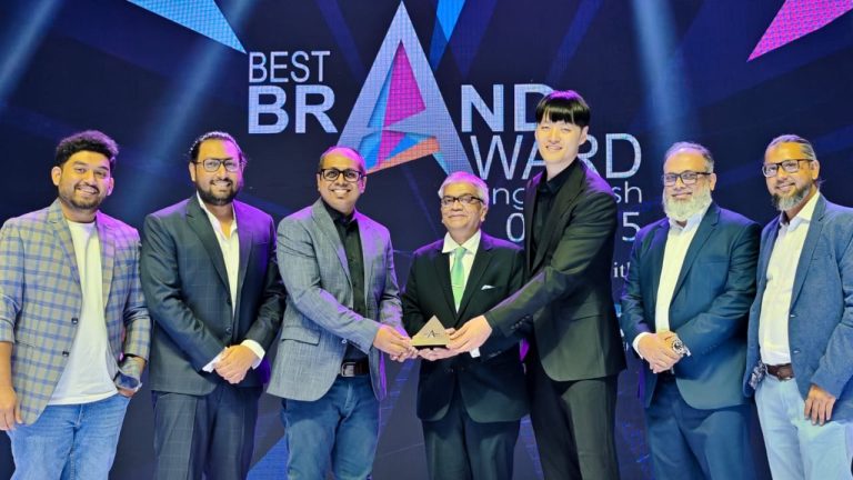 টানা দ্বিতীয়বারের মতো দেশের নাম্বার ওয়ান মোবাইল হ্যান্ডসেট ব্র্যান্ডের স্বীকৃতি পেল শাওমি
