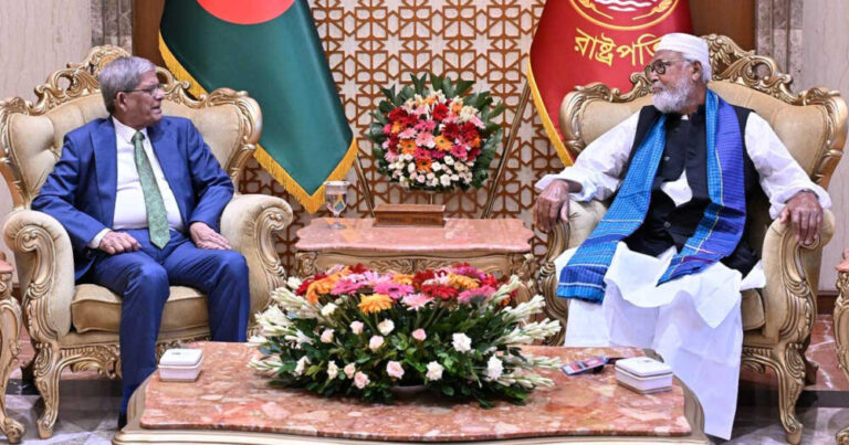 রাষ্ট্রপতির সঙ্গে কাদের সিদ্দিকীর সৌজন্য সাক্ষাৎ