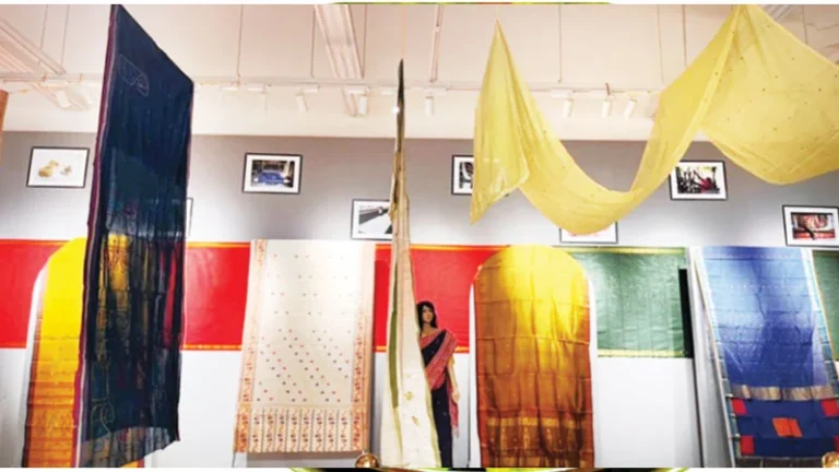 জাতীয় জাদুঘরে চার দিনব্যাপী আয়োজনে তুলে ধরা হলো টাঙ্গাইলের তাঁতশিল্প