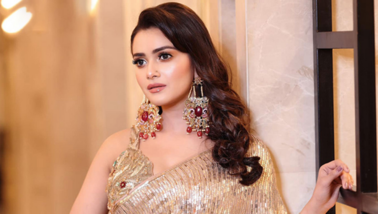 বাংলাদেশে নিজেকে নিরাপদ মনে করি না: তানজিন তিশা